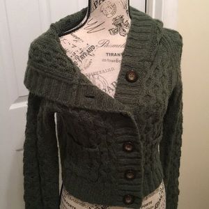 Free people crop sweater olive green Small